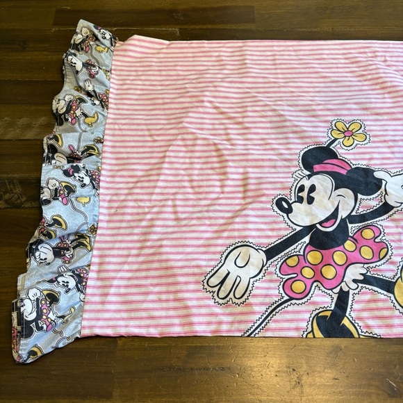 Disney Vintage Printed Pillowcase Minnie Mouse Stripe Ruffle Double Sided - Picture 6 of 7